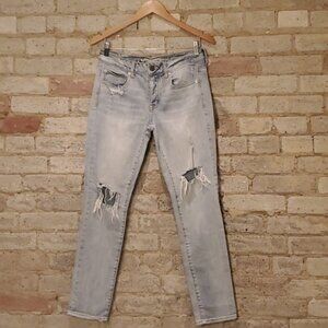 Women Distressed, Light Denim, Boyfriend Jeans. American Eagle. Size 4.
